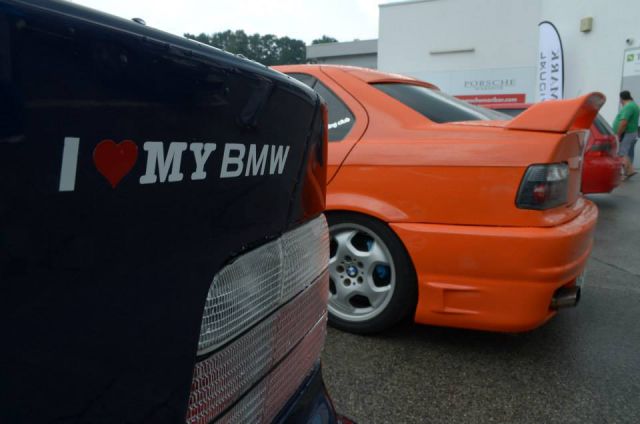 BMW e36 m-optik  ( M43B18 ) montreal blue  - foto