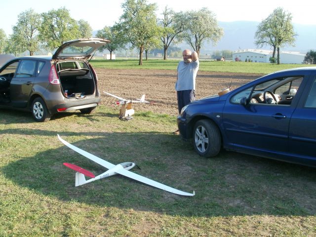 Danes na letališču. - foto