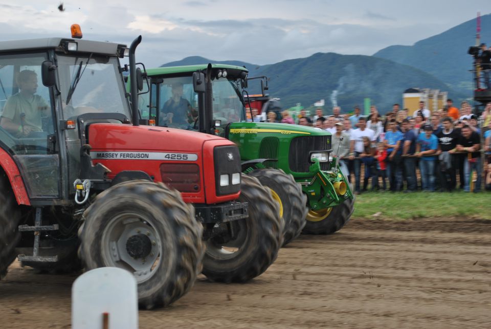 Tractor pulling 2011 - foto povečava