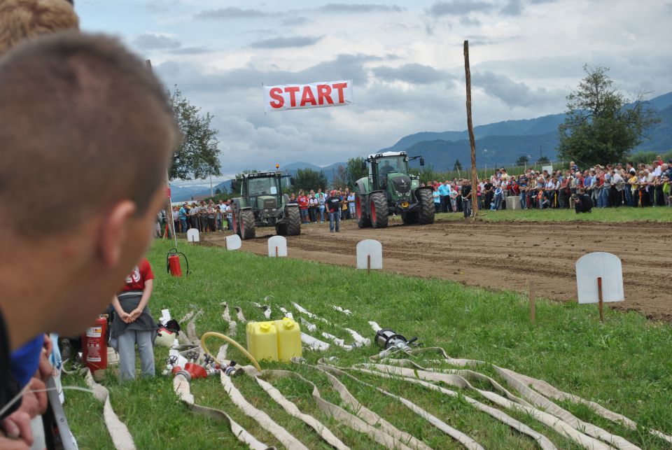 Tractor pulling 2011 - foto povečava