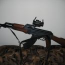 AK47 z RDS z leve