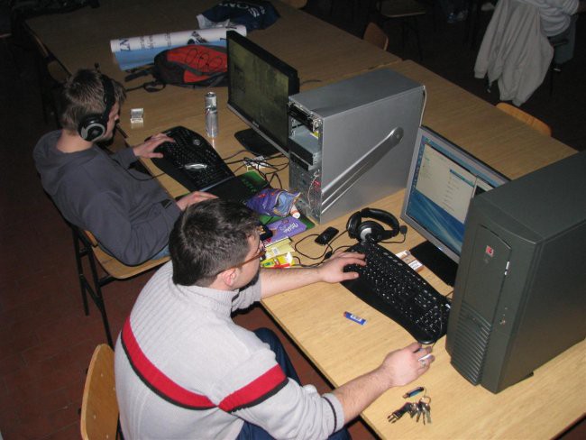 DarkWatch Lan Party#2 - foto povečava