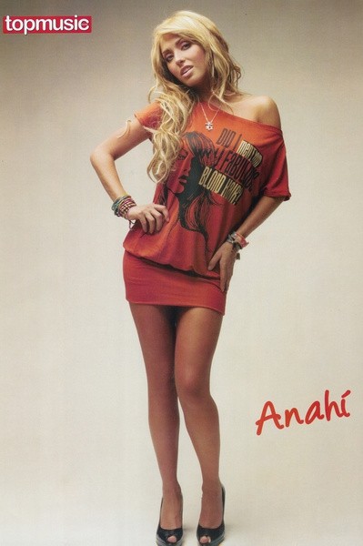Anahi-Mia - foto