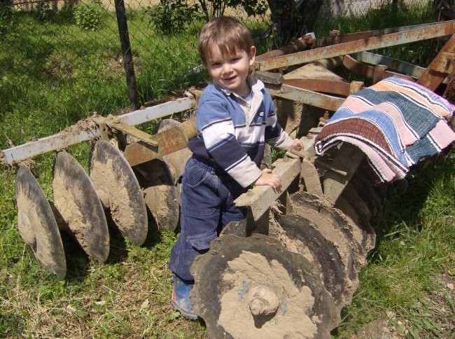 TO SU MI NAJDRAZI LJUDI NA TOJ ZEMLJI - foto povečava