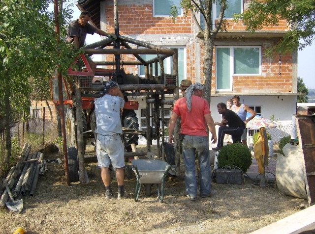 KOPANJE VODE GALJIPOVCI 10.08.2007 - foto