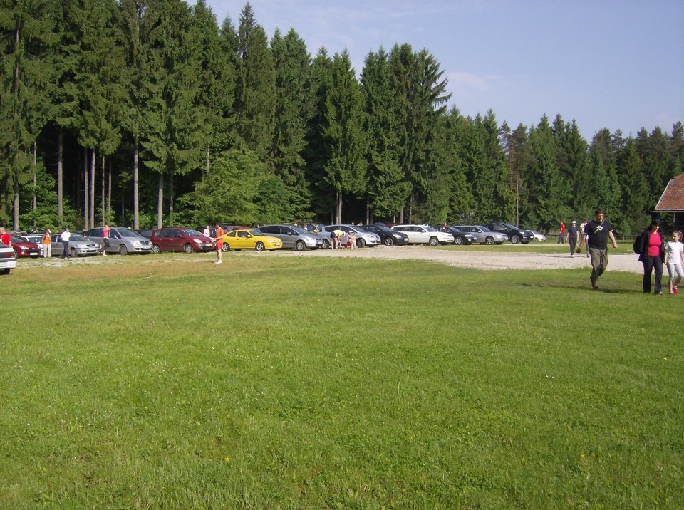 TRCANJE OKO TITINOG BRDA PRI KRANJU 16.05.200 - foto povečava