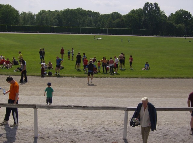 TRCANJE OKO TITINOG BRDA PRI KRANJU 16.05.200 - foto