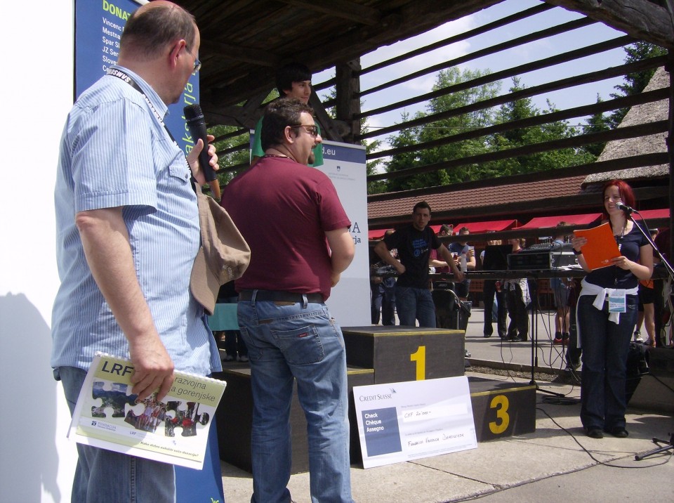 TRCANJE OKO TITINOG BRDA PRI KRANJU 16.05.200 - foto povečava