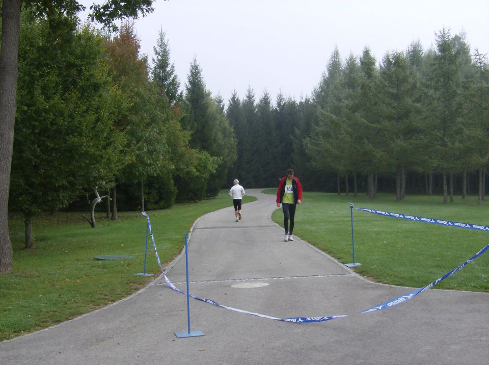 1 TRCANJE OKO  BRDA NA 10 KM 04.09.2009 - foto povečava