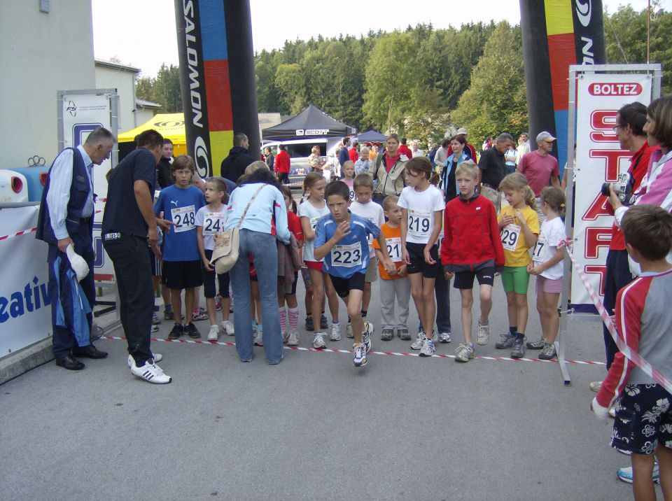 3 GORENJSKI TEK PREDDVOR 27.09.2009 - foto povečava