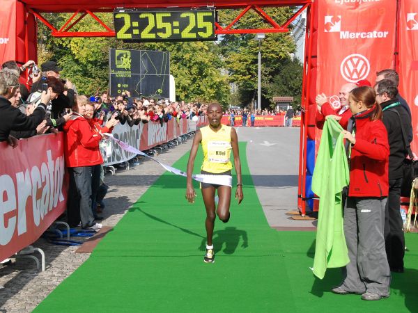 14 LJUBLJANSKI MARATON 25.10.2009 - foto povečava