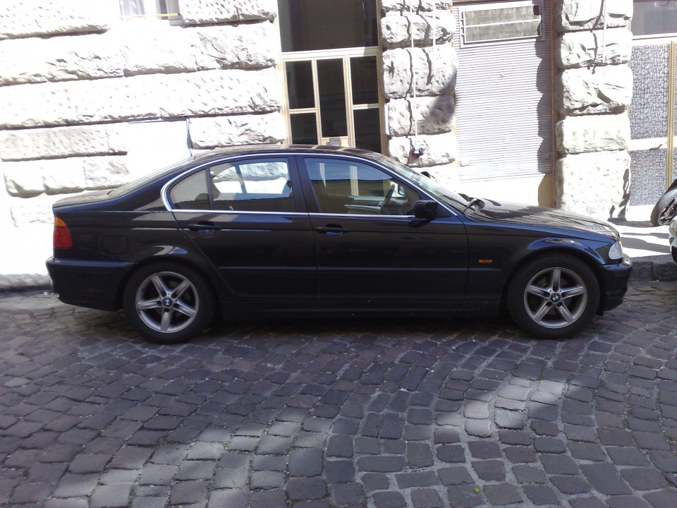 BMW E46 320i 1999 - foto povečava