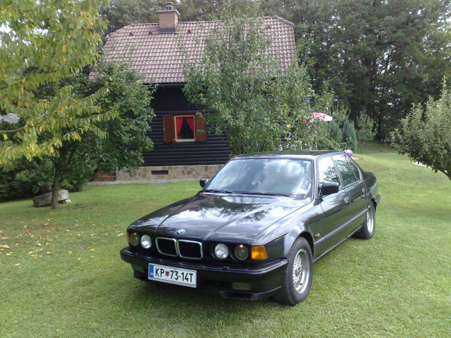 Bmw 740 - foto povečava