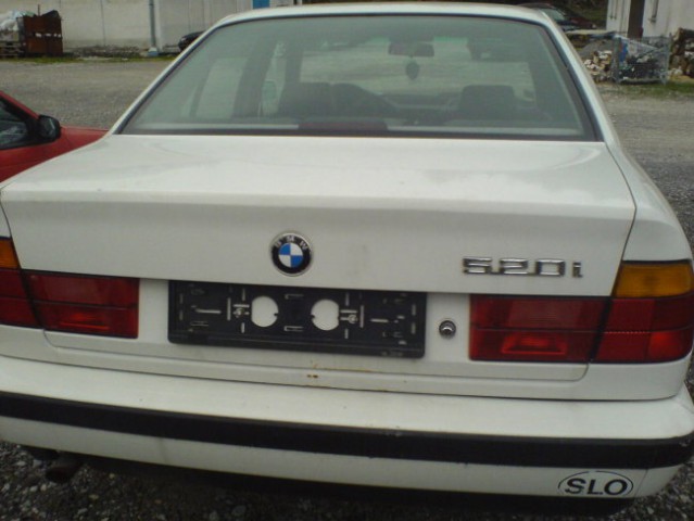 BMW 520i - foto