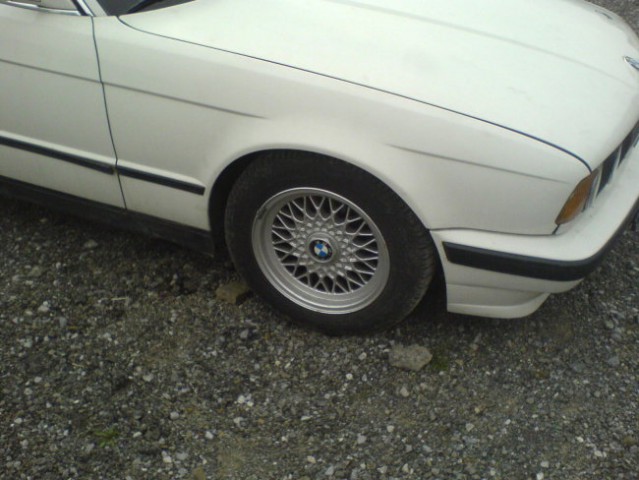 BMW 520i - foto