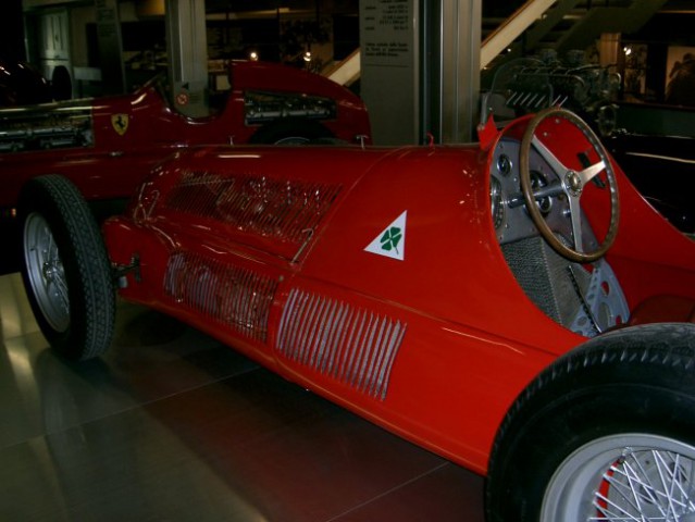Alfa muzej Arese - foto