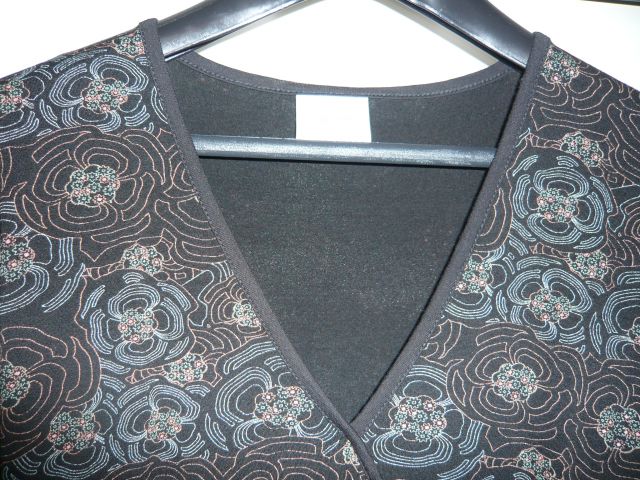 NEXT obleka, črna z vzorcem, prijeten materijal, št 12 ( 40)