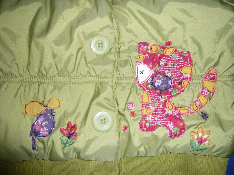 Motiv mucke in miške.