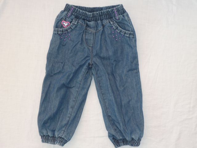 Podložene hlače, nove, 24m (3 eur)