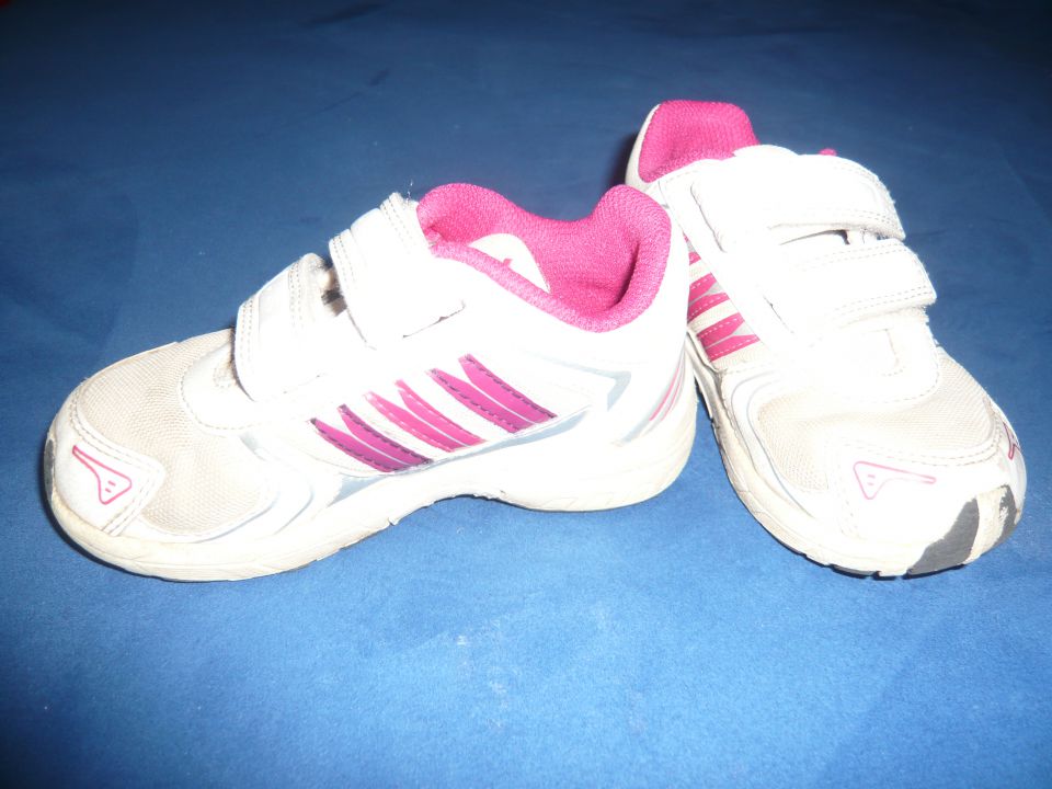 Adidas originalne suprege, št.24, 4 eur