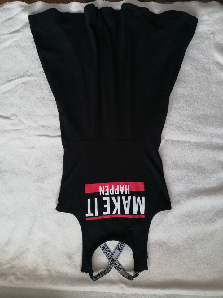 Obleka OVS 164cm, 3 eur