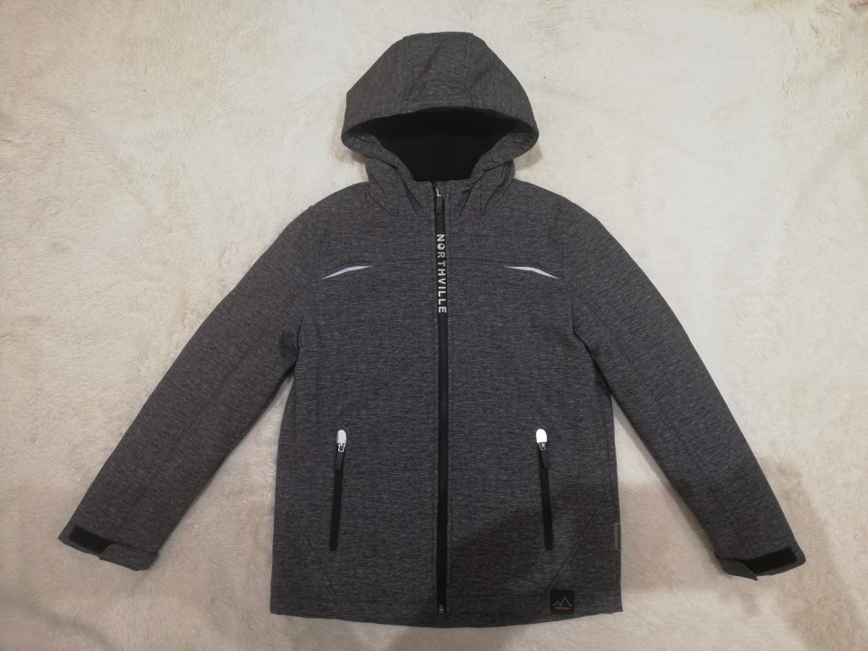 C&A smučarska bunda, nova. 20 eur