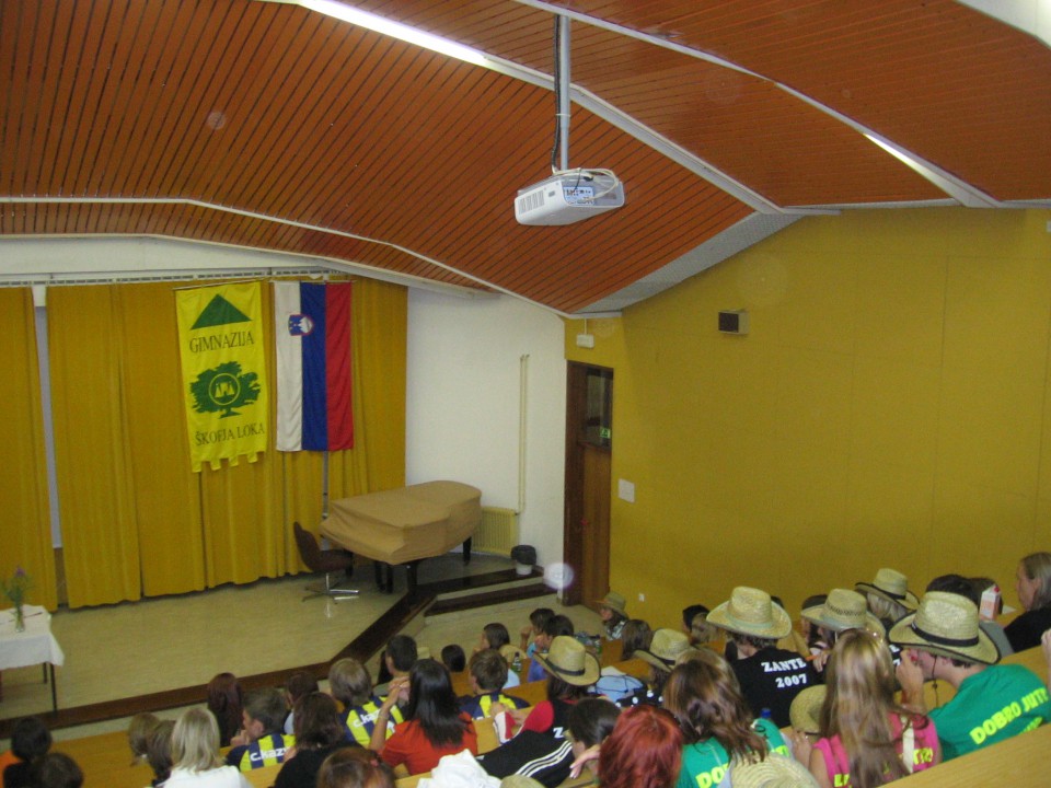 Maturanc074a1 - foto povečava