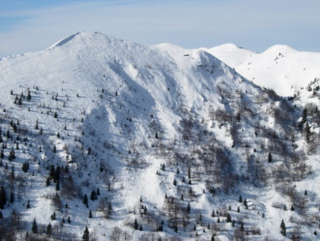 Pogled z Dravha proti Slatniku.