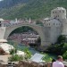 Skoki z mostu v Neretvo (Mostar).