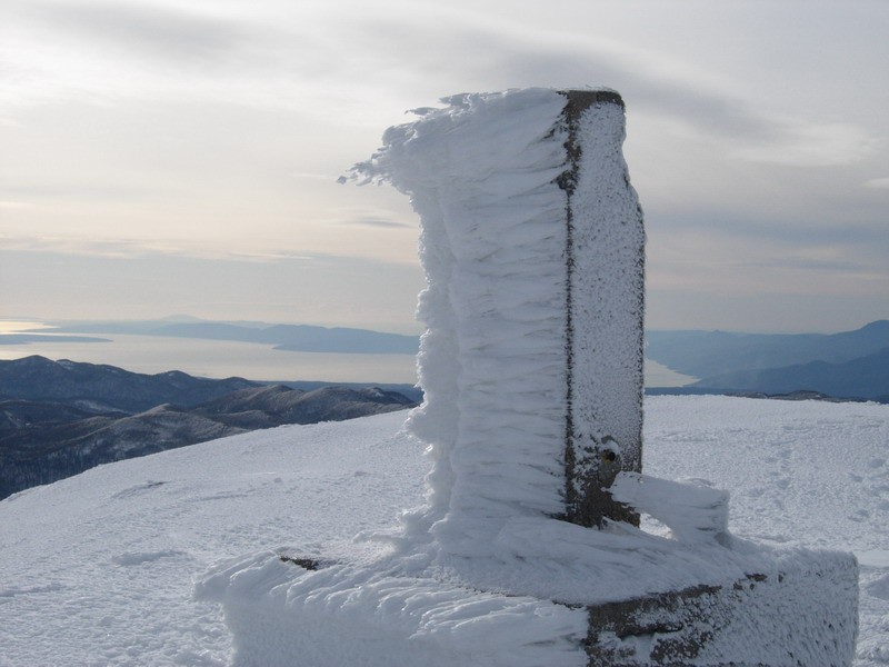 Pogled z vrha Snežnika proti otoku Cresu in Krku.