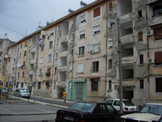 Stanovanjska četrt v Elbasanu. 