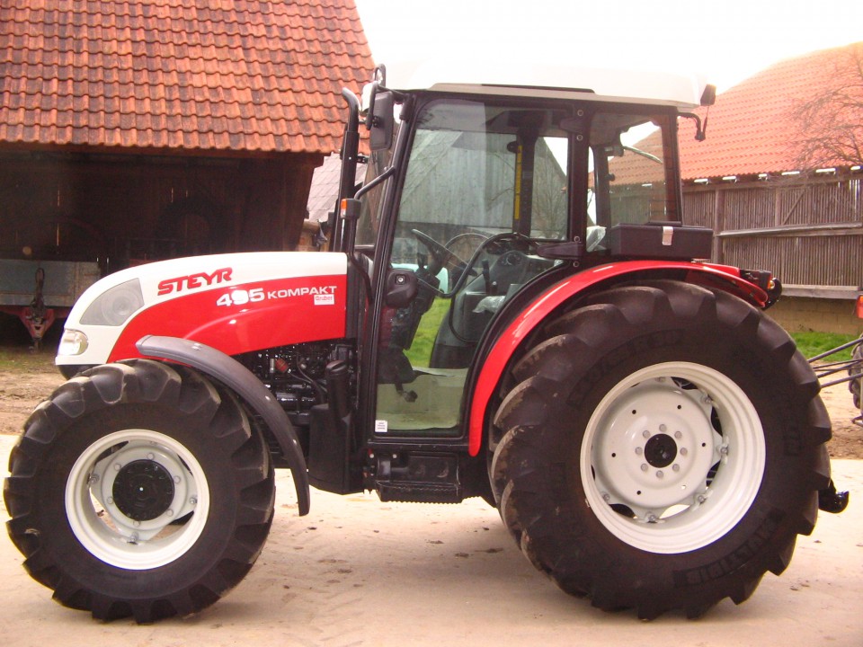 Steyr 495 kompakt - foto povečava