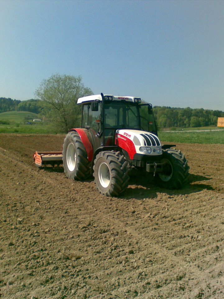 Steyr 495 kompakt - foto povečava