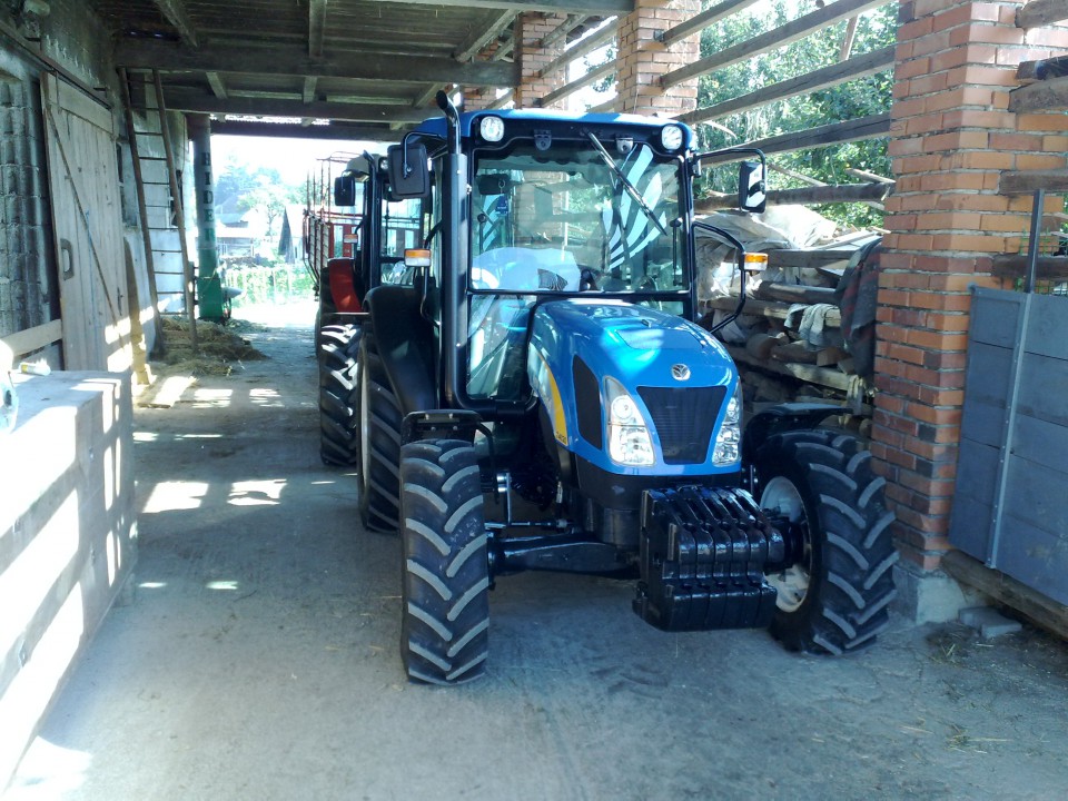 New holland 4020 - foto povečava