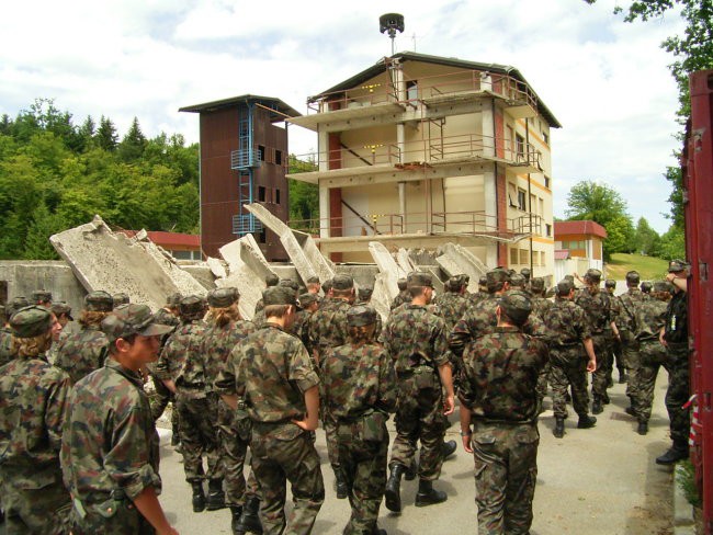 Vojaški tabor - foto povečava