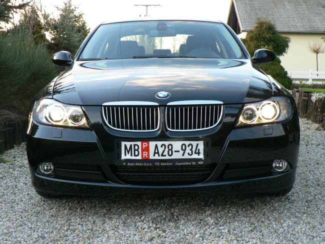 BMW 325d, '06 - foto povečava
