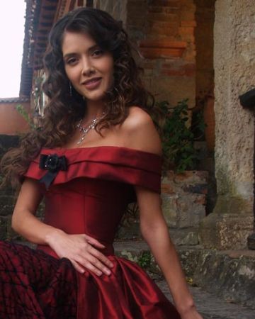 Marlene Favela - Esmeralda Sanchez de Moncada - foto