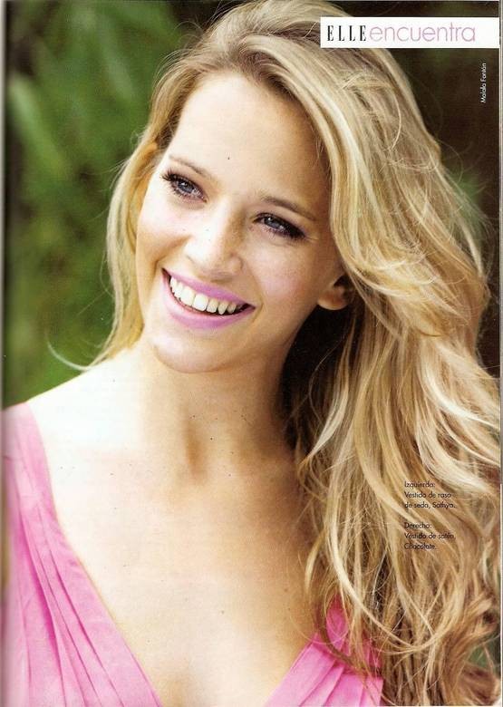 Luisana Lopilato - foto povečava