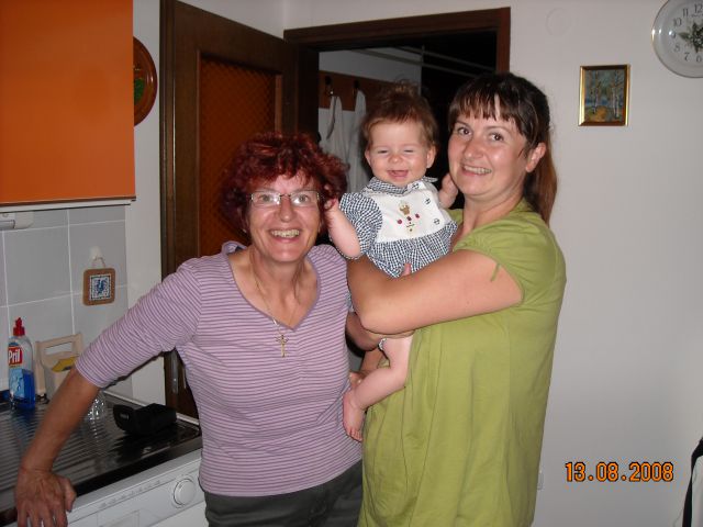 Babica, mamica in Maša