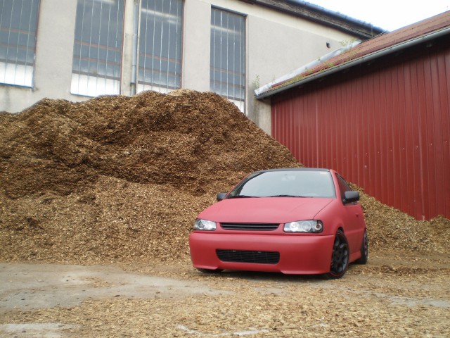 My project - VW Polo 6N - mat rdeči - foto