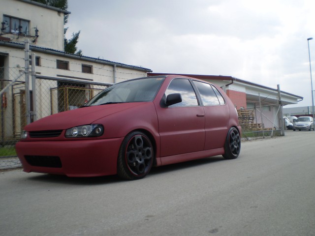 My project - VW Polo 6N - mat rdeči - foto