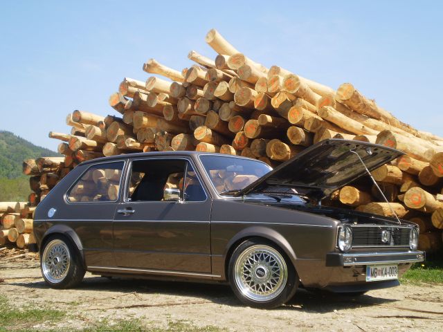 My car - VW Golf Mk1 - foto