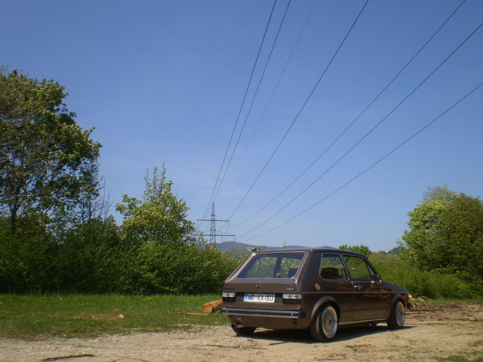 My car - VW Golf Mk1 - foto povečava