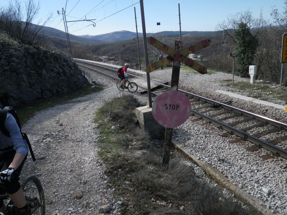 Tinjan, Socerb, Slavnik - 13. in 14.4.2013 - foto povečava