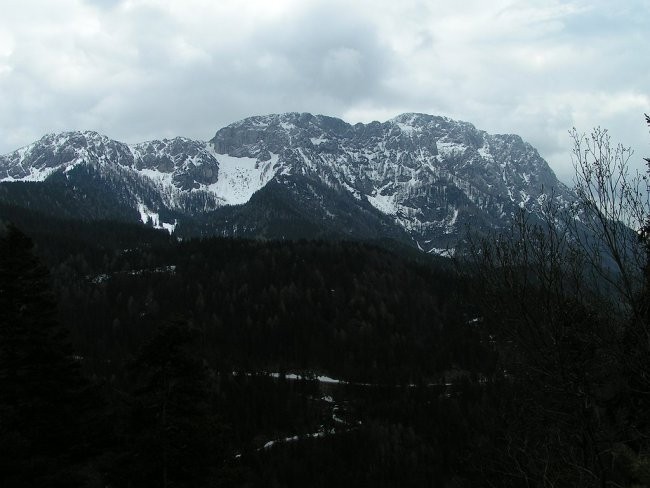 Panoramska pod Olševo - 2.5.2006 - foto povečava