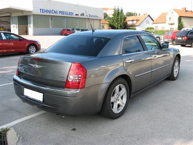 Chrysler 300c crd 2008 - foto povečava