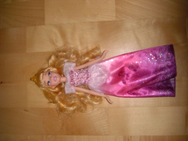 Barbie punčka, 3,50