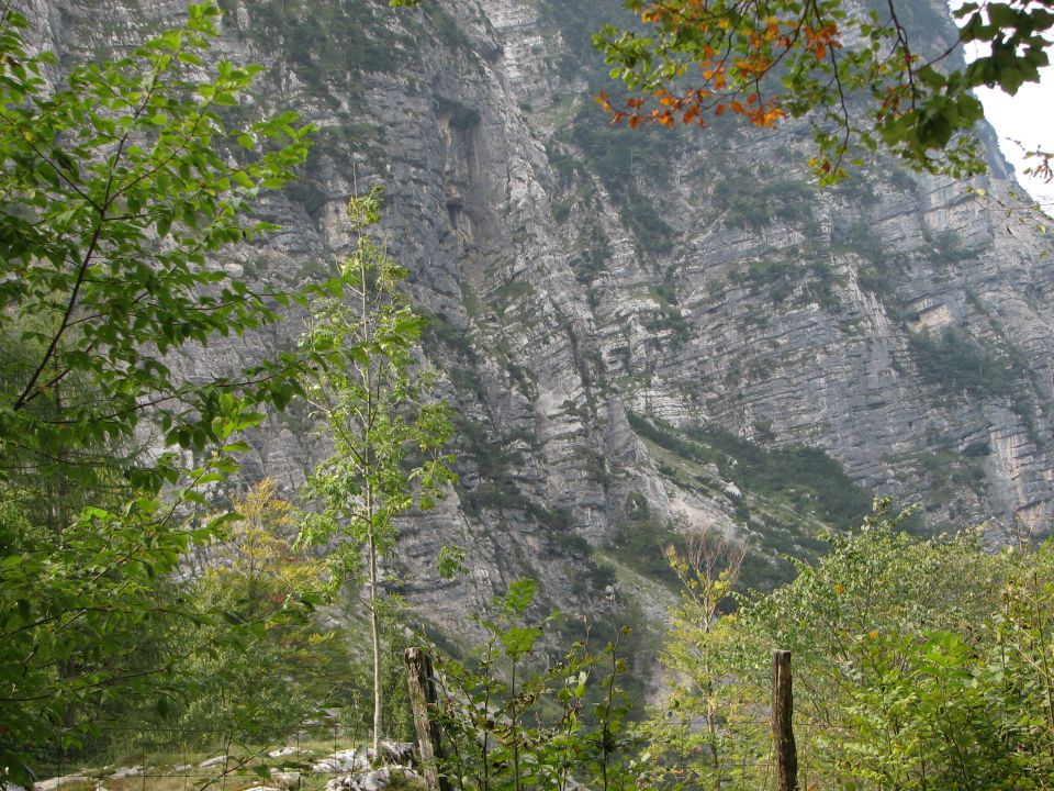 Zadnjica, Trenta - Zapotoški slapovi 27.9 - foto povečava