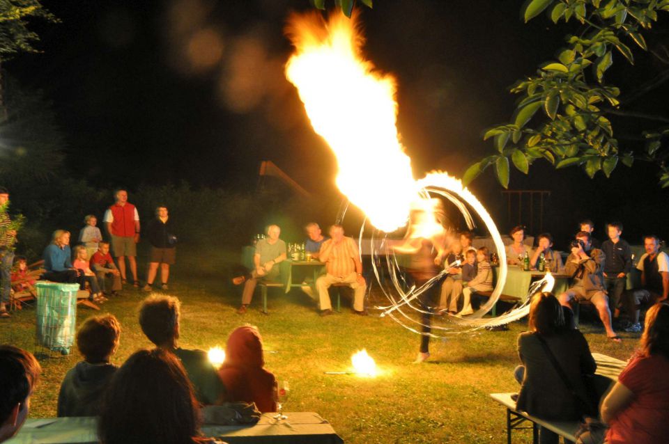 Slap Savica, večerna fešta day 9 - foto povečava