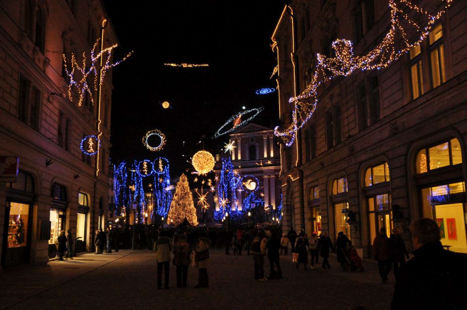 Z vlakom v novoletno Ljubljano - foto povečava